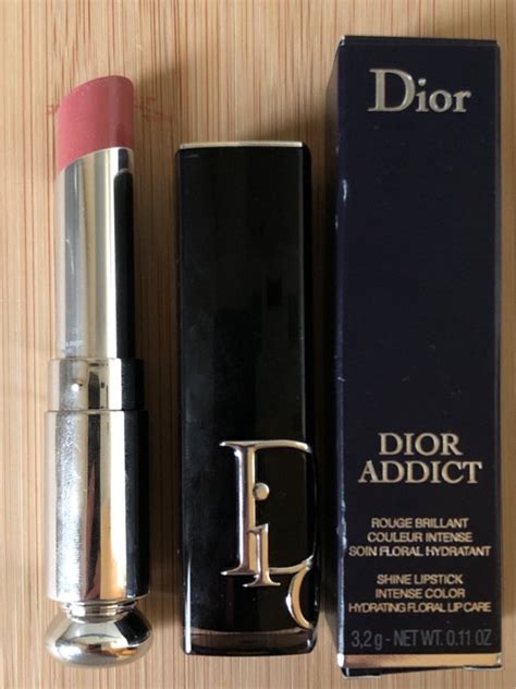 dior addict rouge brillant.